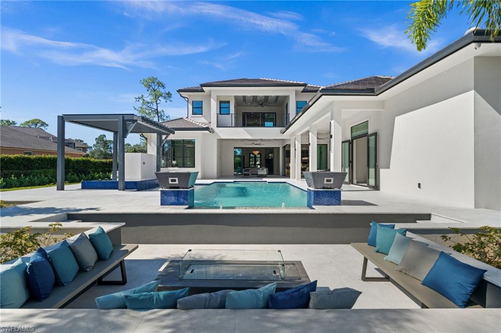 OAKES ESTATES - Residential