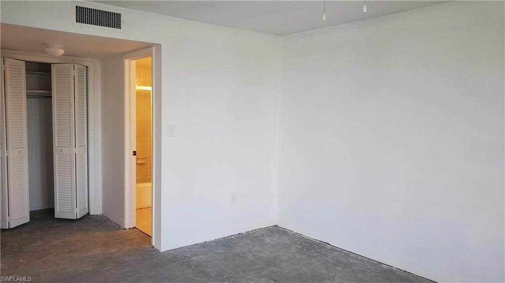 RIVER TOWERS CONDO - Residential