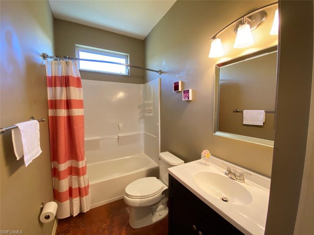 MAPLEWOOD - Residential