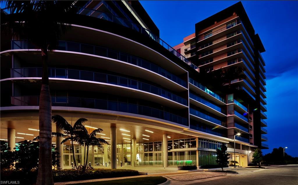 ASCENT AT METROPOLITAN NAPLES - Residential Lease