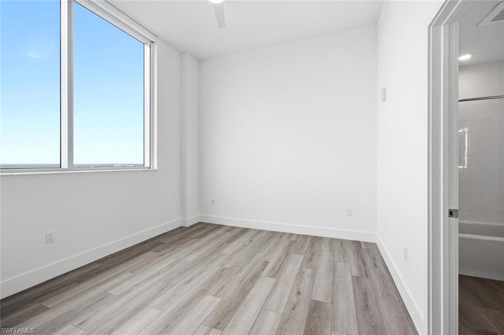 ASCENT AT METROPOLITAN NAPLES - Residential Lease
