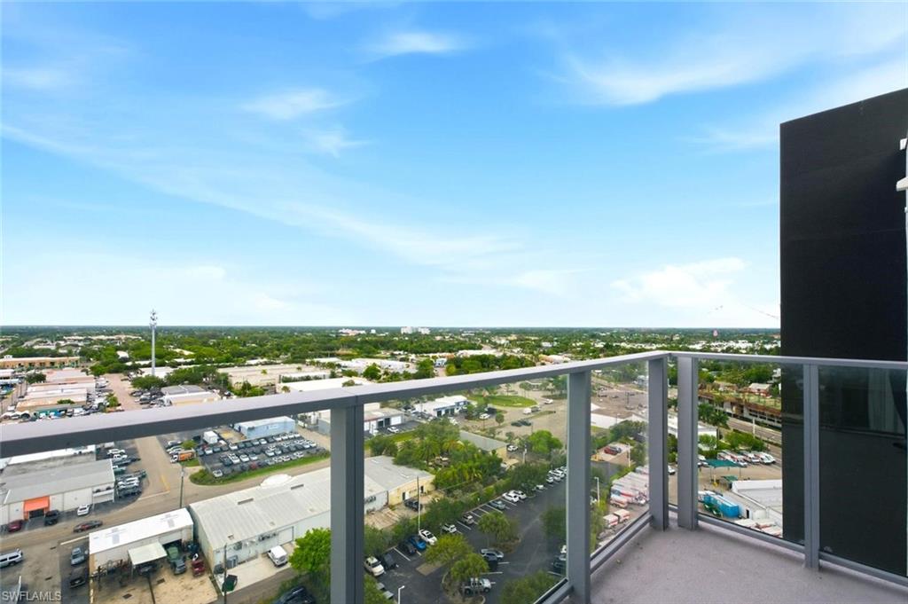 ASCENT AT METROPOLITAN NAPLES - Residential Lease