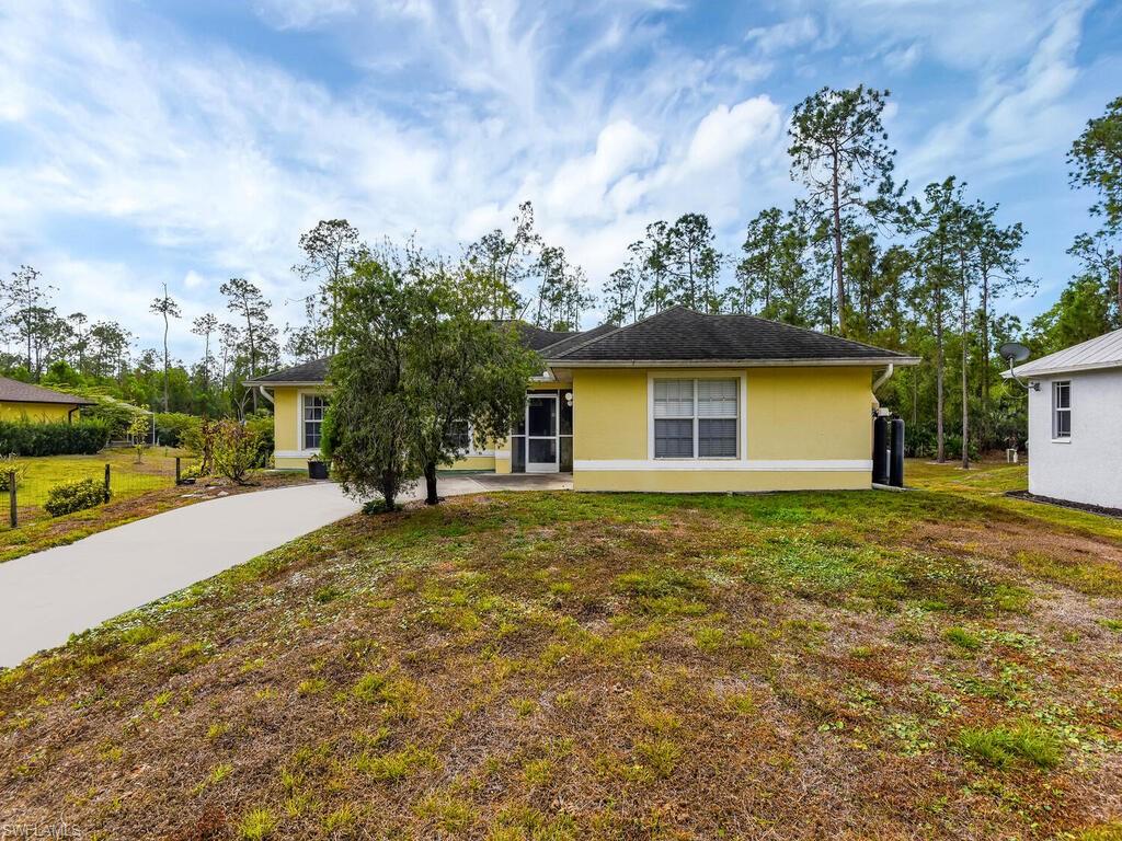 GOLDEN GATE ESTATES - Residential
