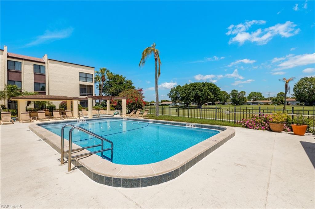 LAKEWOOD - Residential Lease
