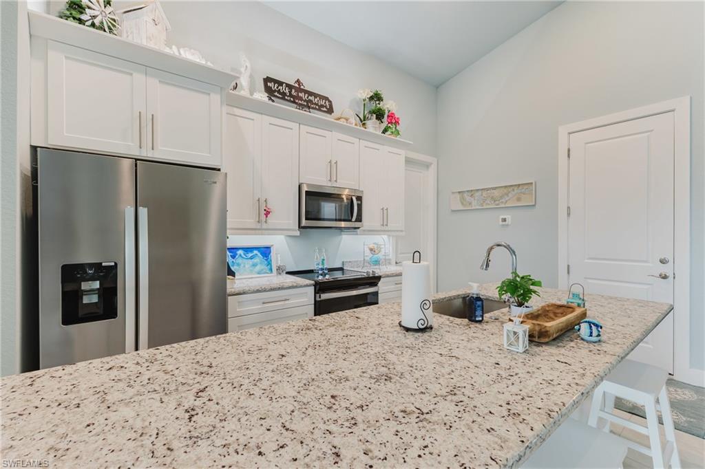CAPE CORAL - Residential Lease
