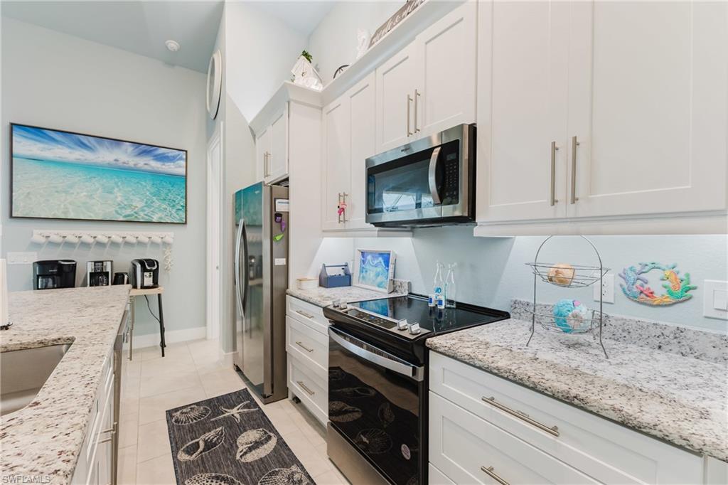 CAPE CORAL - Residential Lease