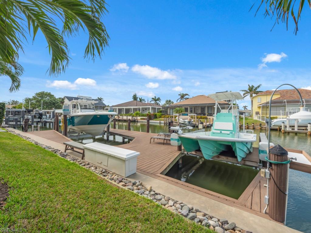 MARCO ISLAND - Residential