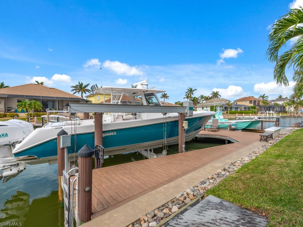 MARCO ISLAND - Residential