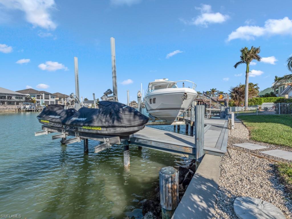 ISLES OF CAPRI - Residential