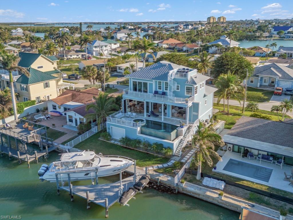 ISLES OF CAPRI - Residential