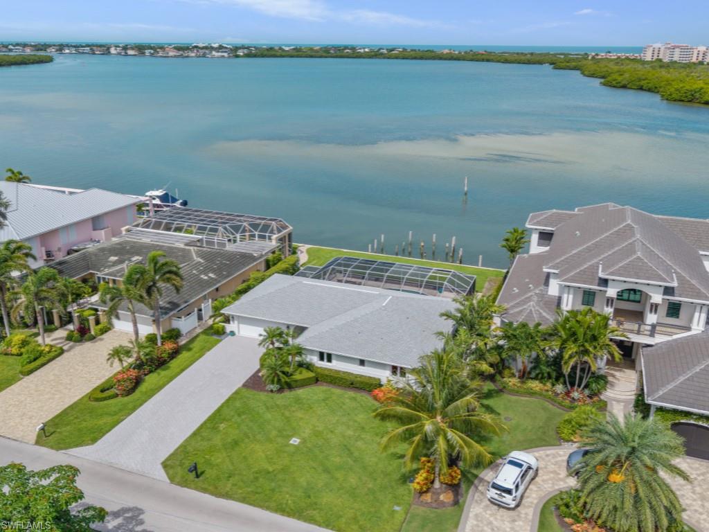 MARCO BEACH - Residential
