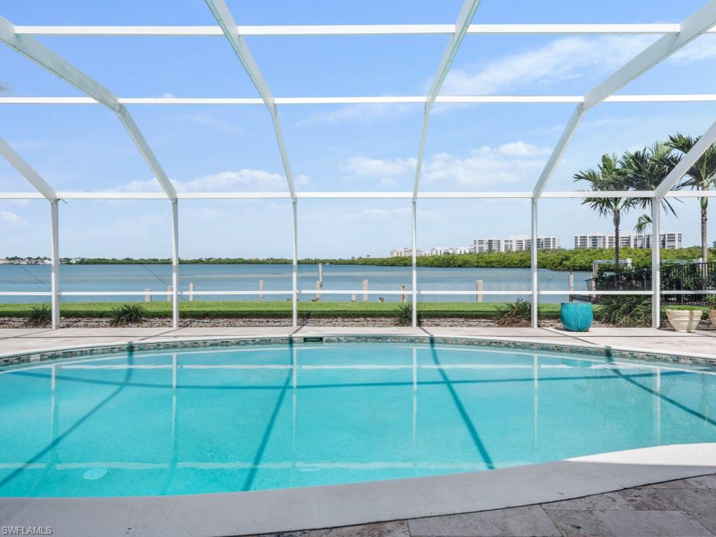 MARCO BEACH - Residential