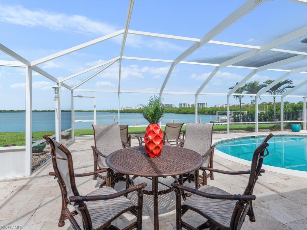 MARCO BEACH - Residential