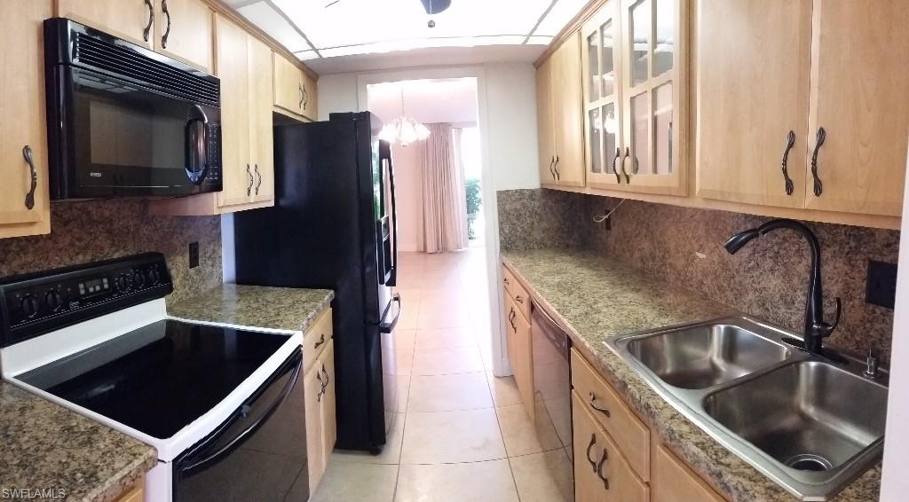 DEL PRADO PARK TOWNHOUSES CONDO - Residential