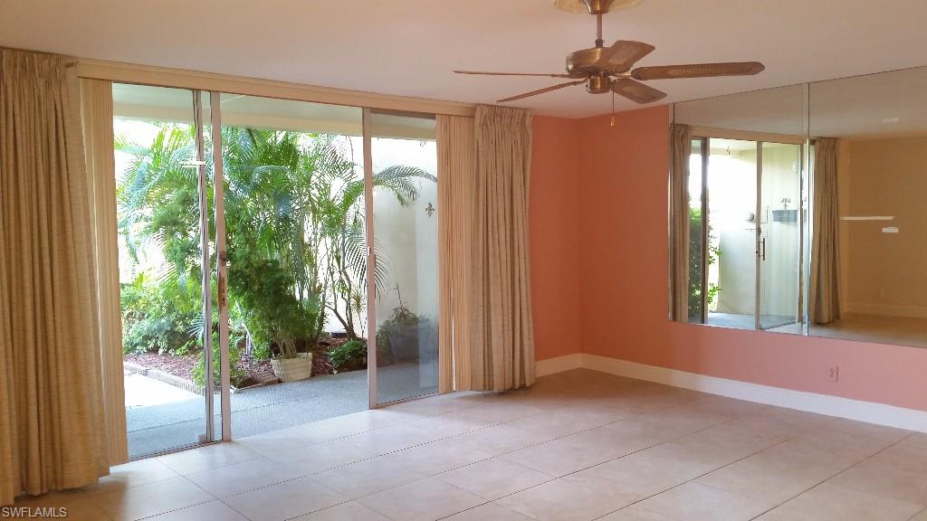 DEL PRADO PARK TOWNHOUSES CONDO - Residential