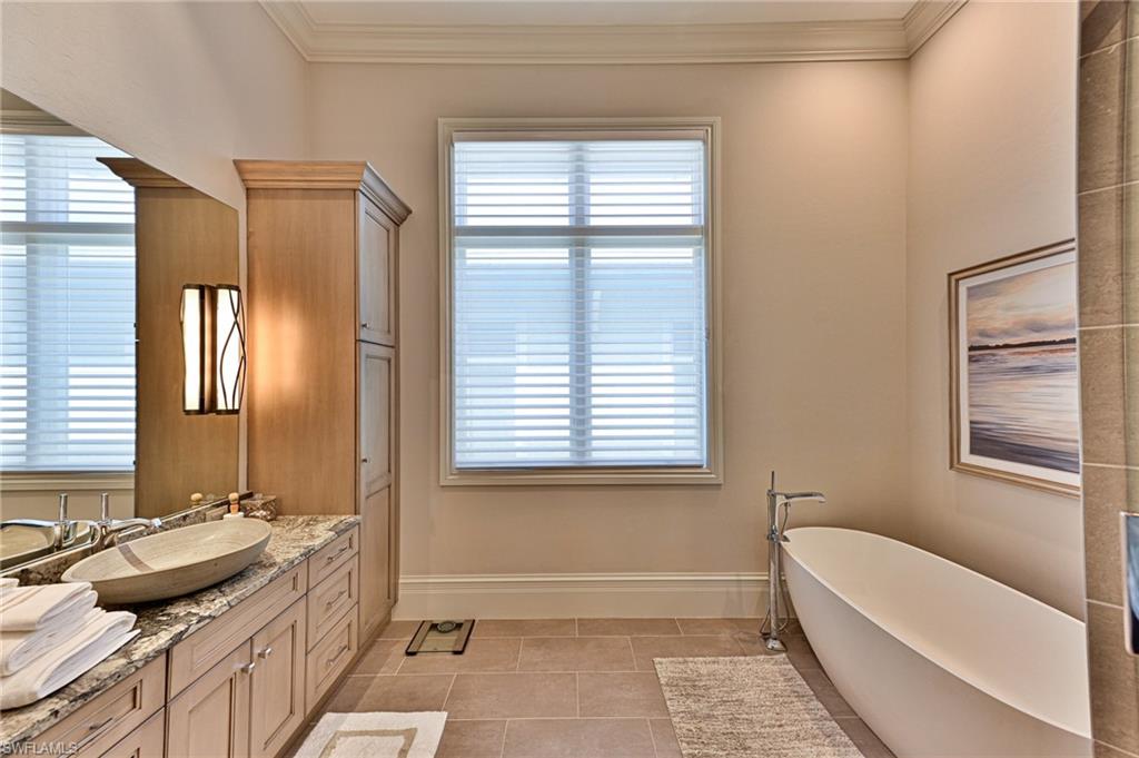 BONITA BEACH - Residential