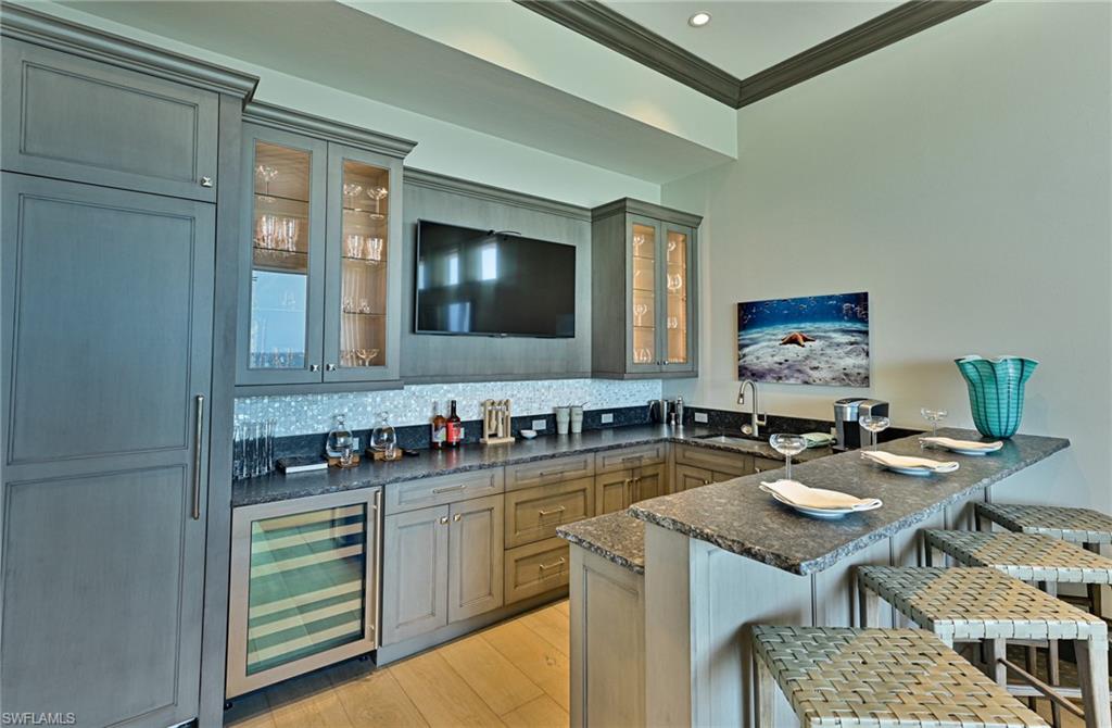 BONITA BEACH - Residential