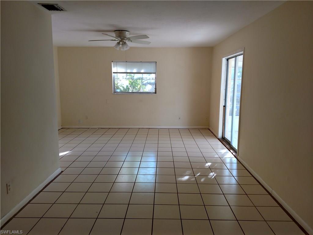 NAPLES PARK - Residential