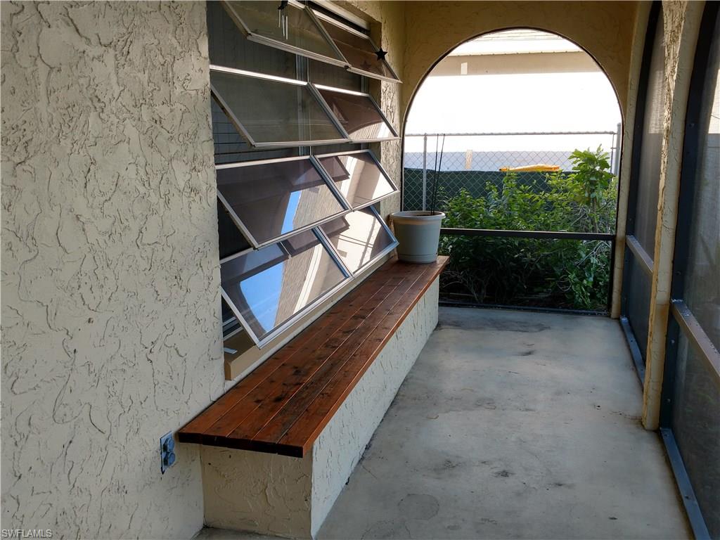 NAPLES PARK - Residential