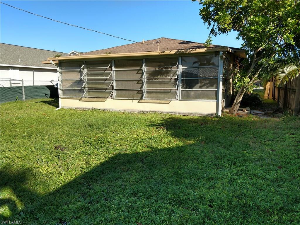 NAPLES PARK - Residential