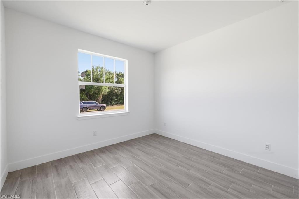 ROTONDA LAKES - Residential
