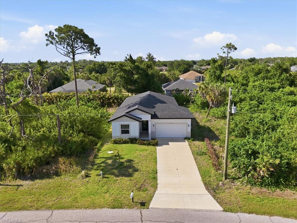 ROTONDA LAKES - Residential