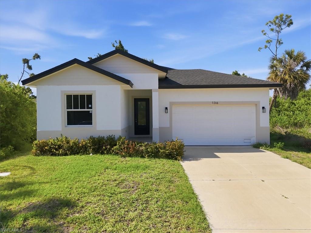 ROTONDA LAKES - Residential