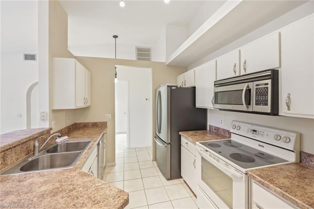 VILLAGES OF BETHANY TRACE - Residential