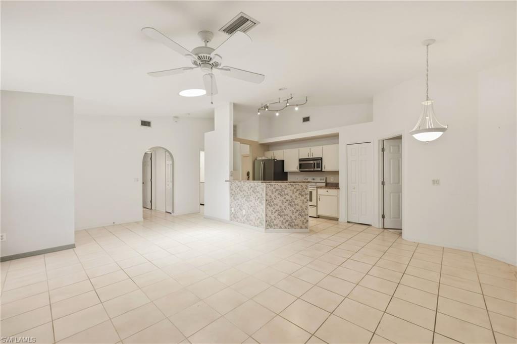 VILLAGES OF BETHANY TRACE - Residential