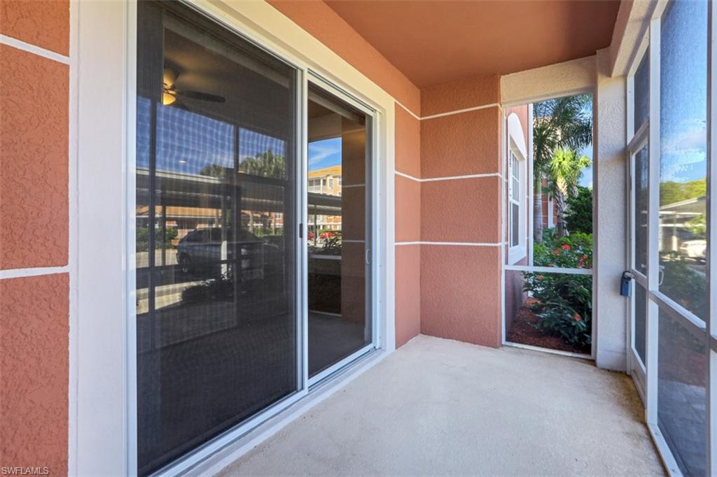 ROYAL POINTE - Residential