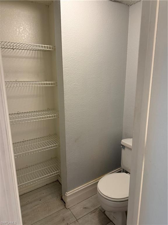 VENETIAN PALMS - Residential Lease