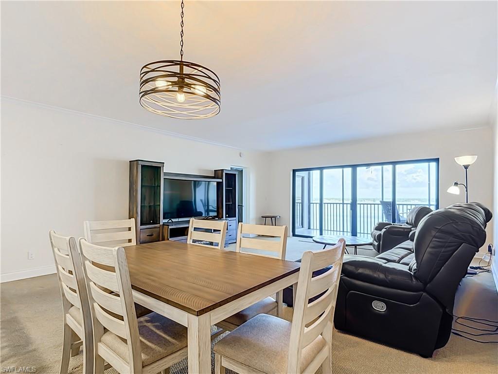 SUNSET VISTA - Residential