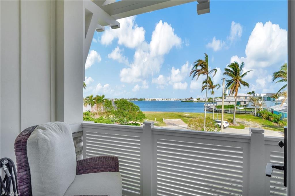 ROYAL HARBOR - Residential
