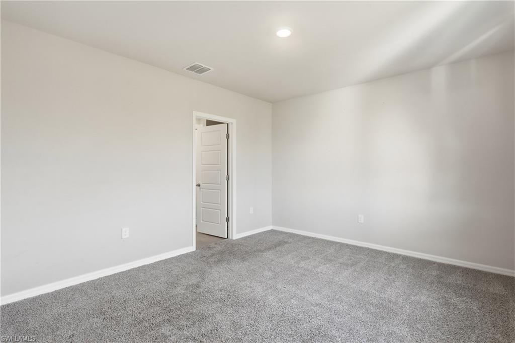CRESCENT LAKES - Residential