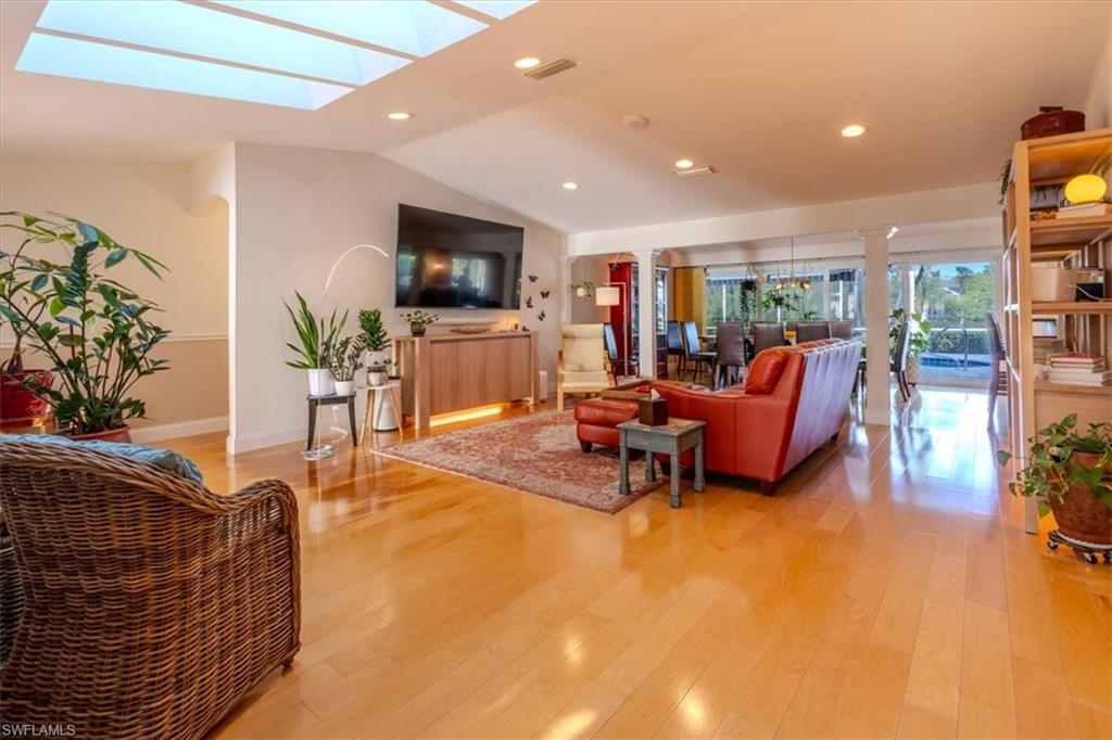 PINEWOODS - Residential