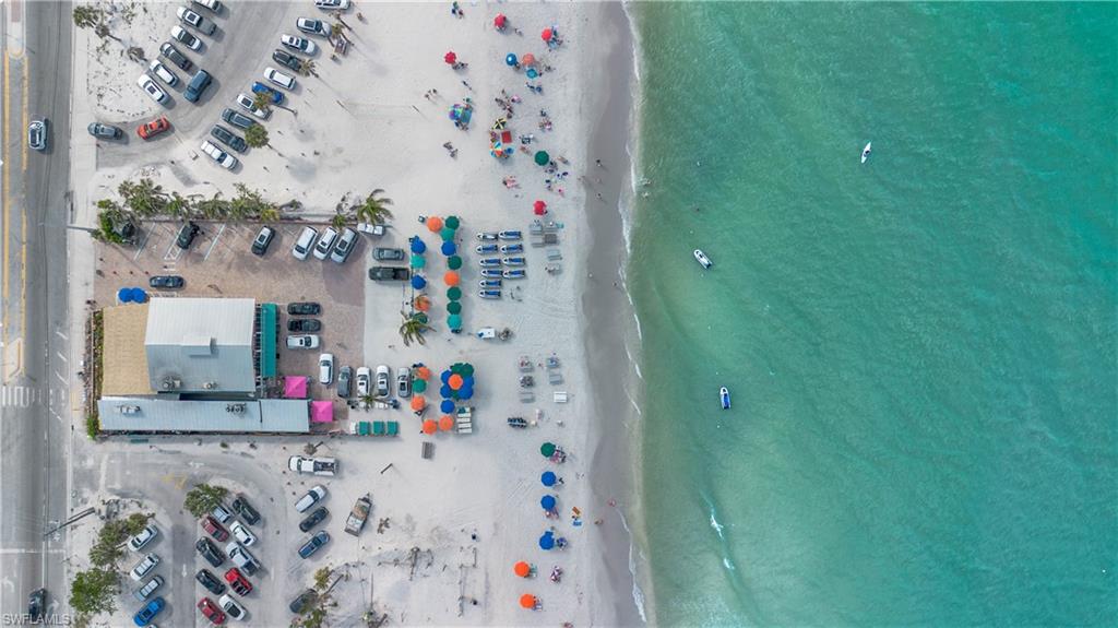BEACH AND TENNIS CLUB - Residential