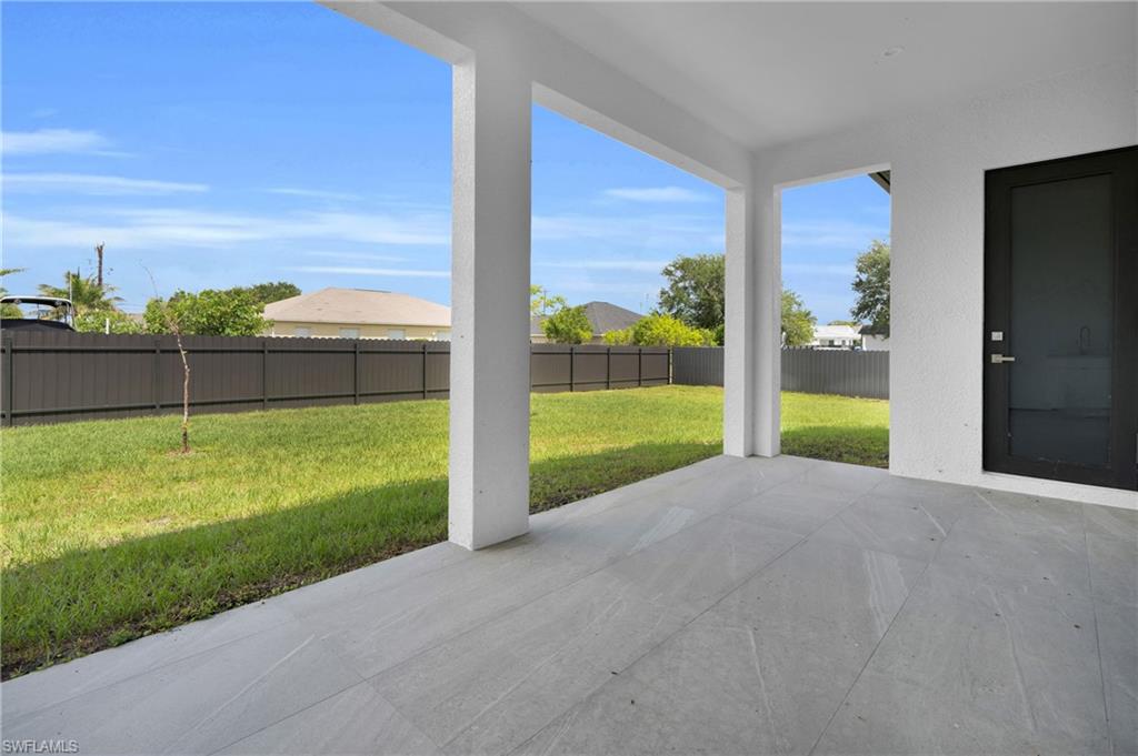 CAPE CORAL - Residential