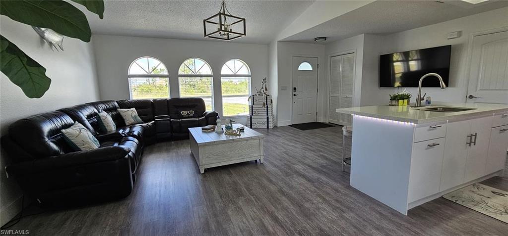 PORT CHARLOTTE - Residential
