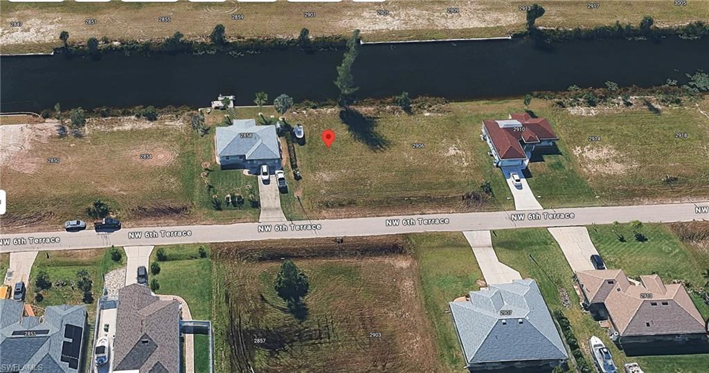 CAPE CORAL - Land
