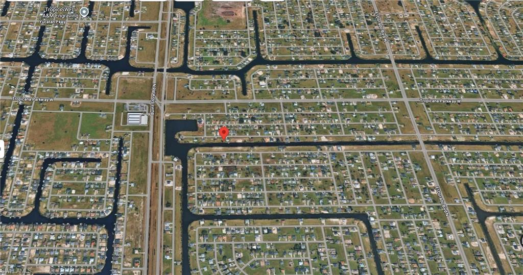 CAPE CORAL - Land