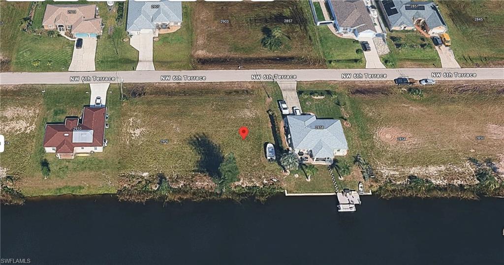 CAPE CORAL - Land