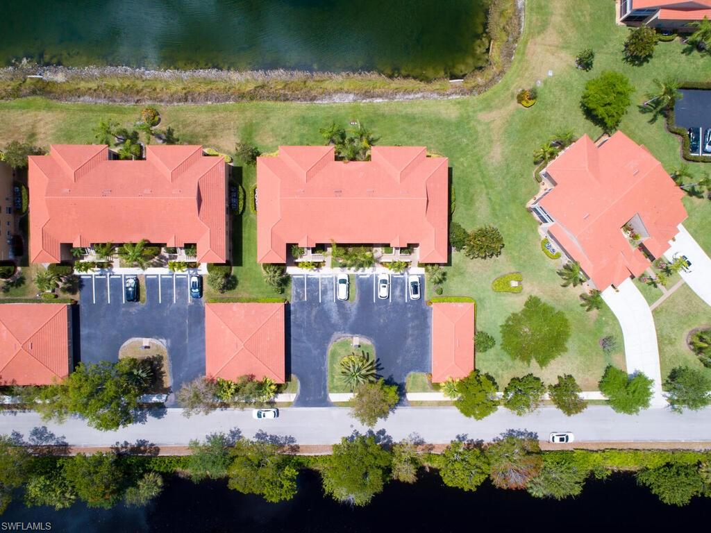 HUNTINGTON LAKES - Residential