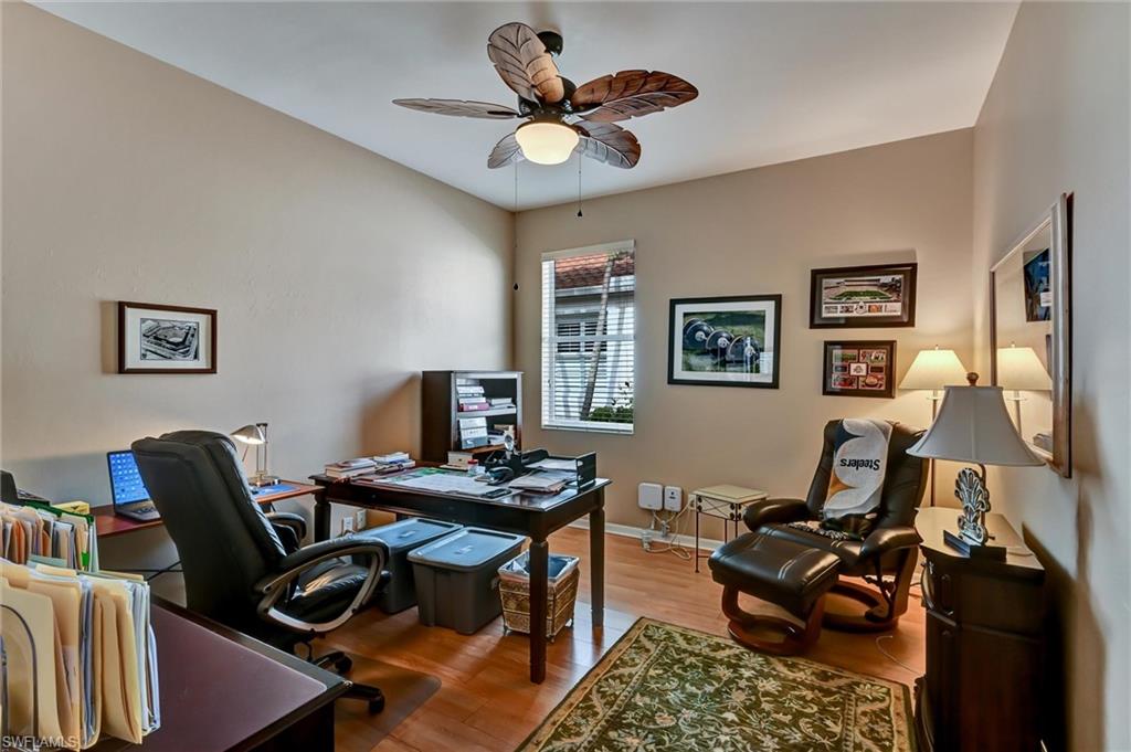 COLONY LAKES - Residential