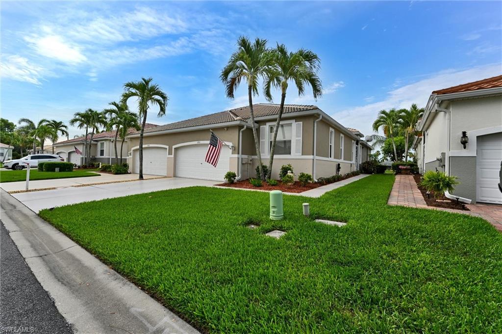 COLONY LAKES - Residential