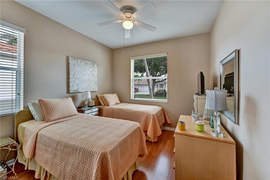 COLONY LAKES - Residential