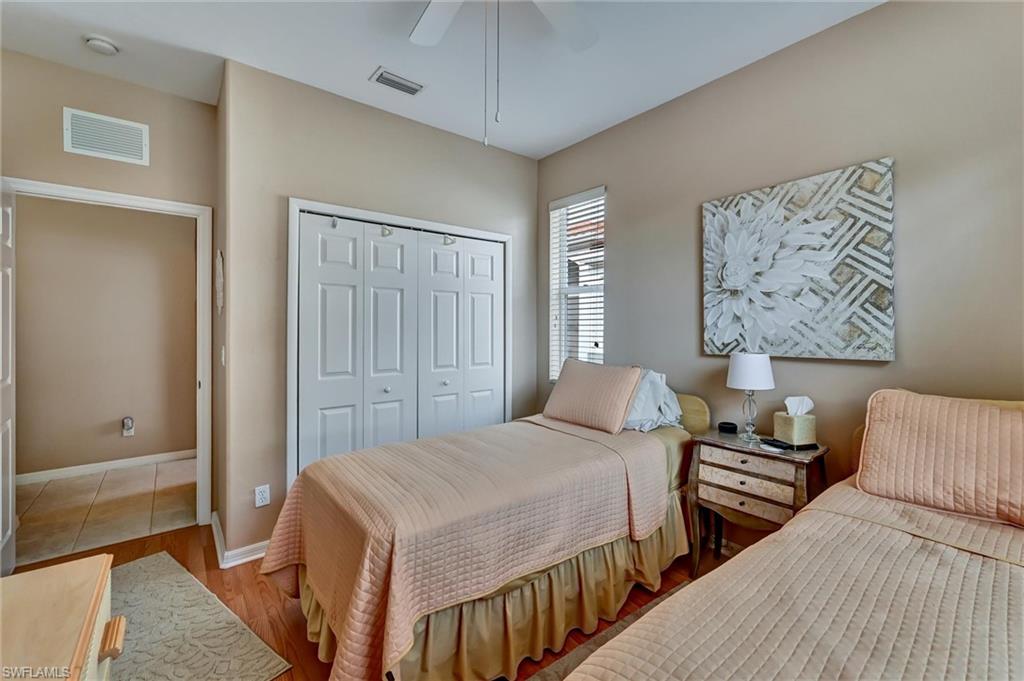 COLONY LAKES - Residential