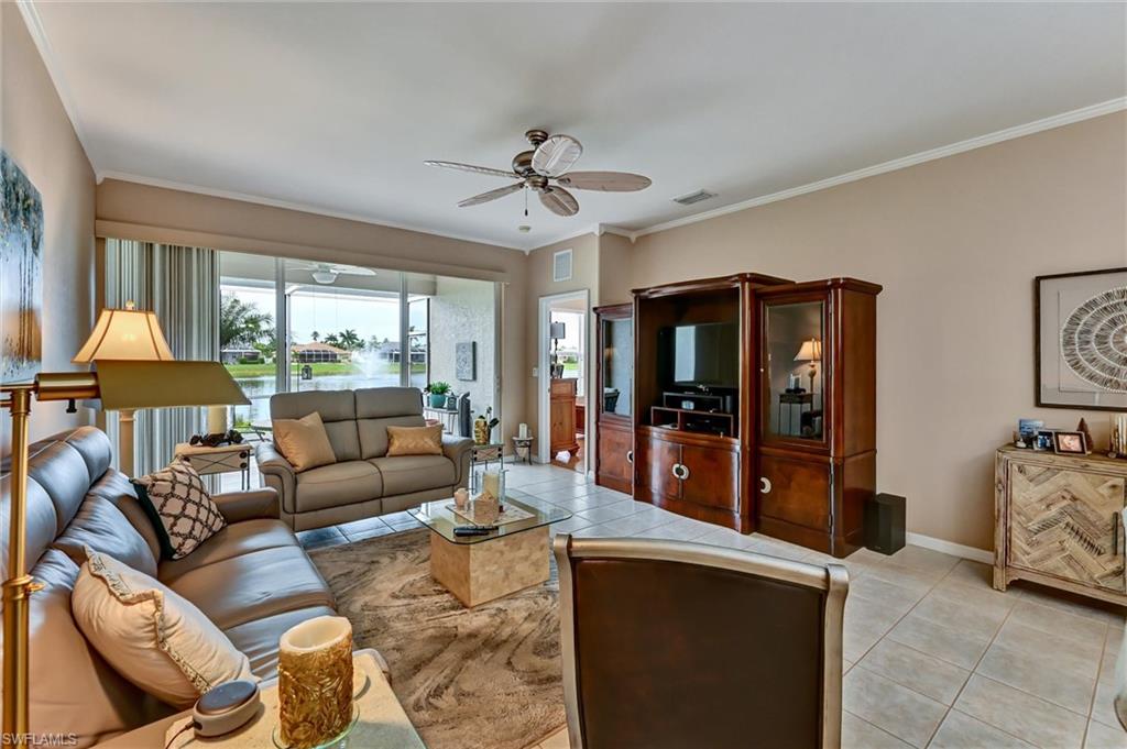 COLONY LAKES - Residential