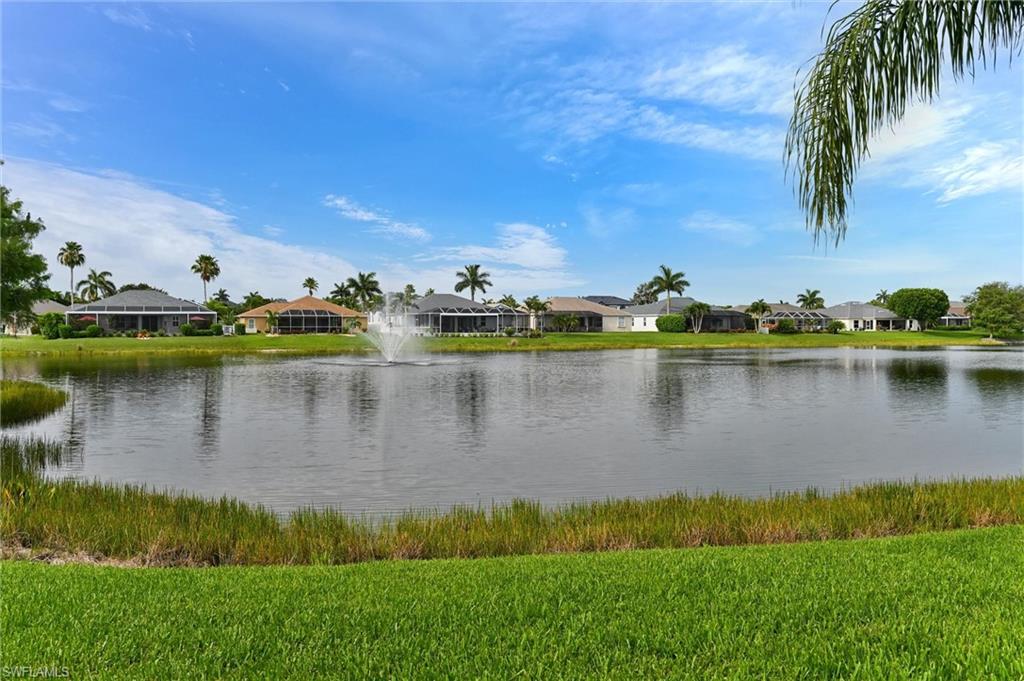 COLONY LAKES - Residential