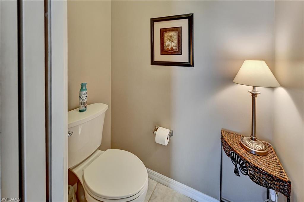 COLONY LAKES - Residential