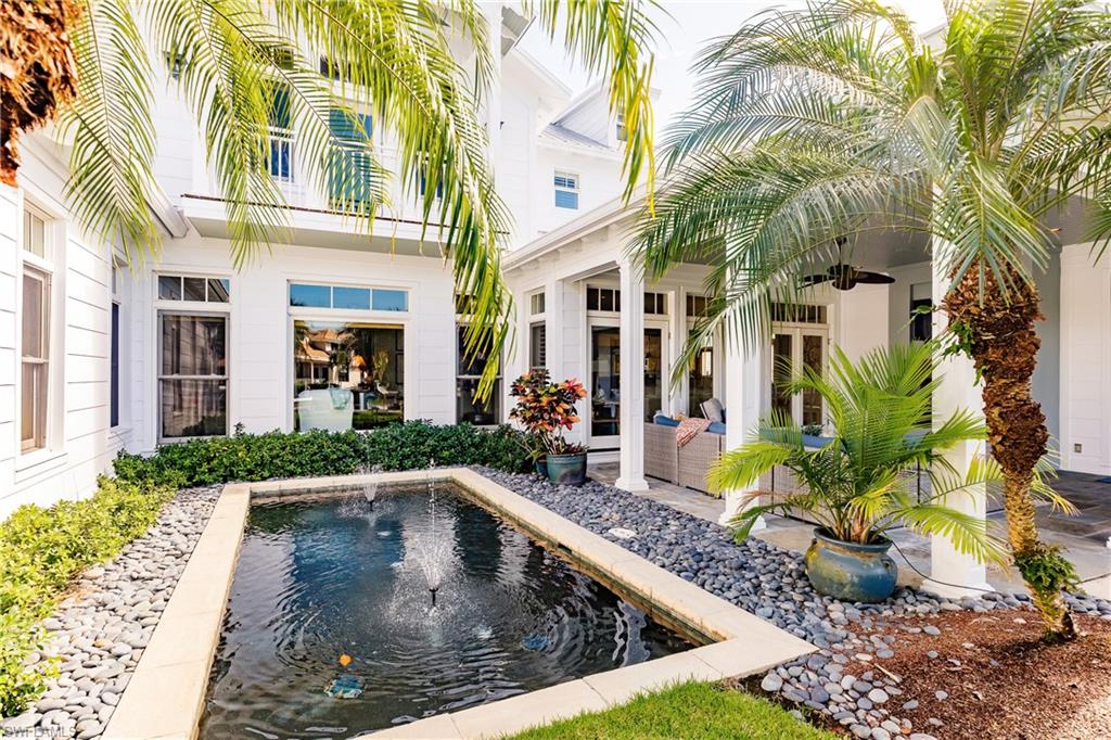 AQUALANE SHORES - Residential